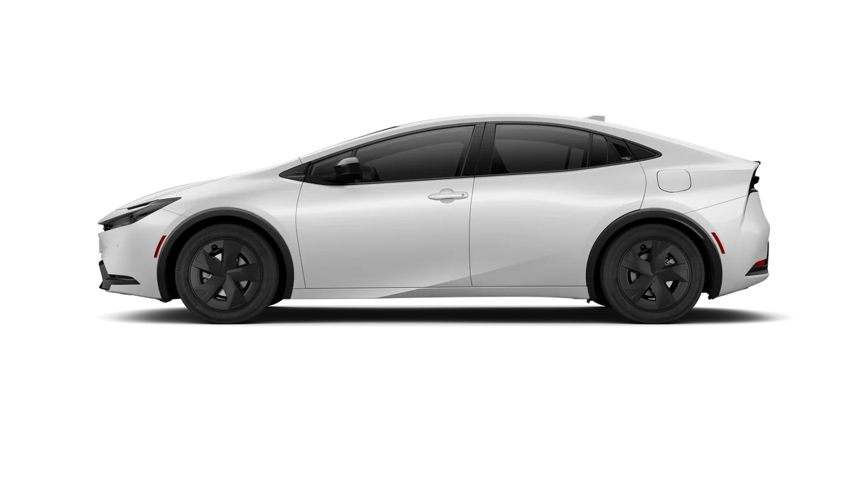 New 2027 Wind Chill Pearl Toyota LE image 4