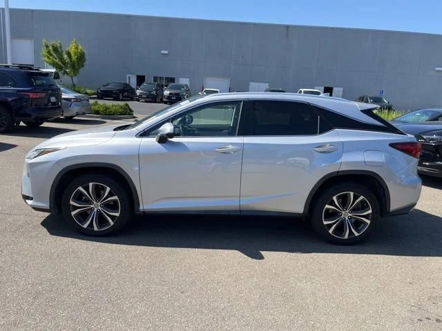 Used 2016 Silver Lining Metallic Lexus 350 image 8