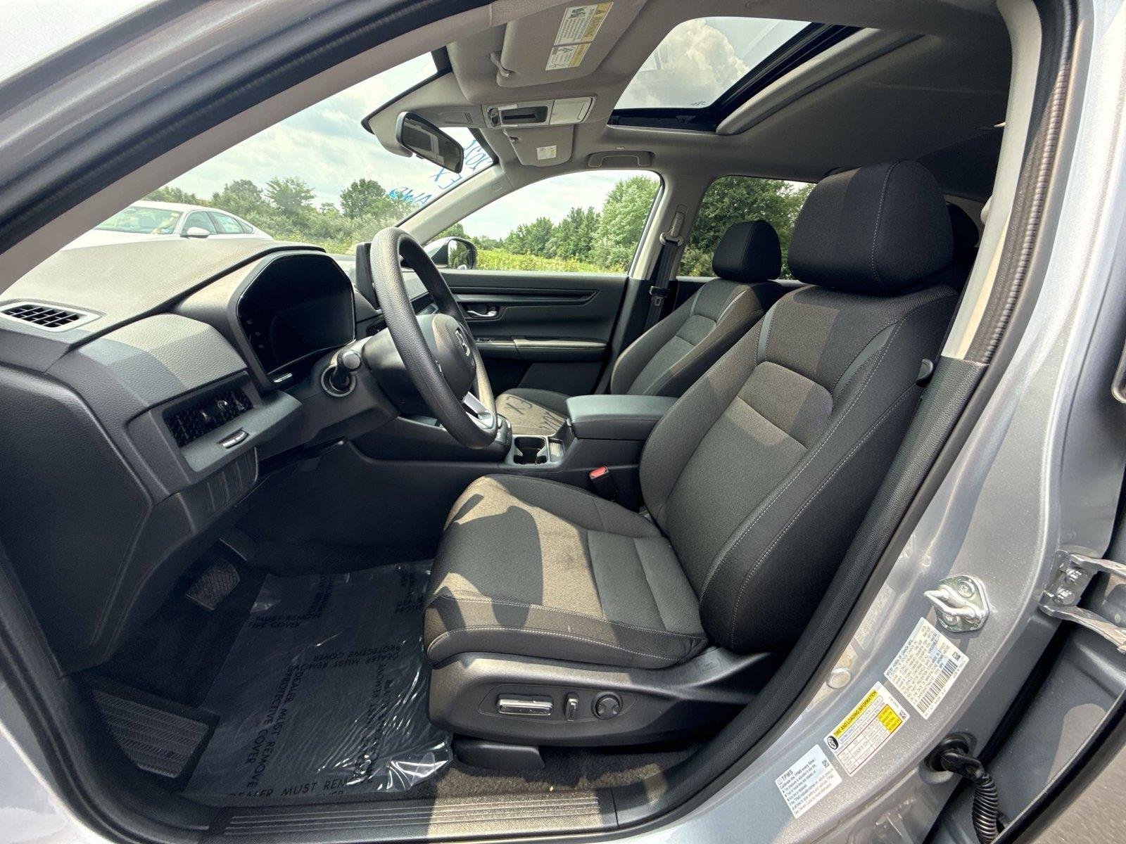 2026 Honda CR-V EX - Photo 14