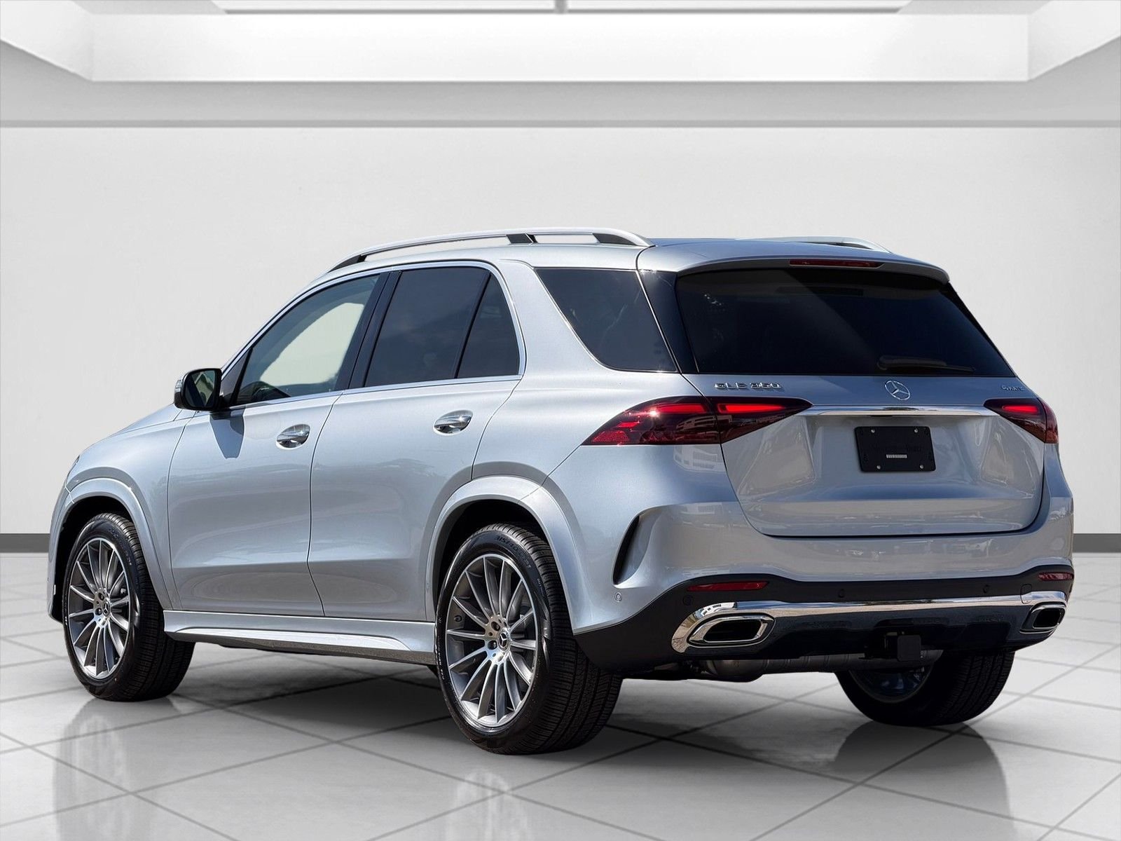 New 2026 Cirrus Silver Metallic Mercedes-Benz GLE 350 image 4