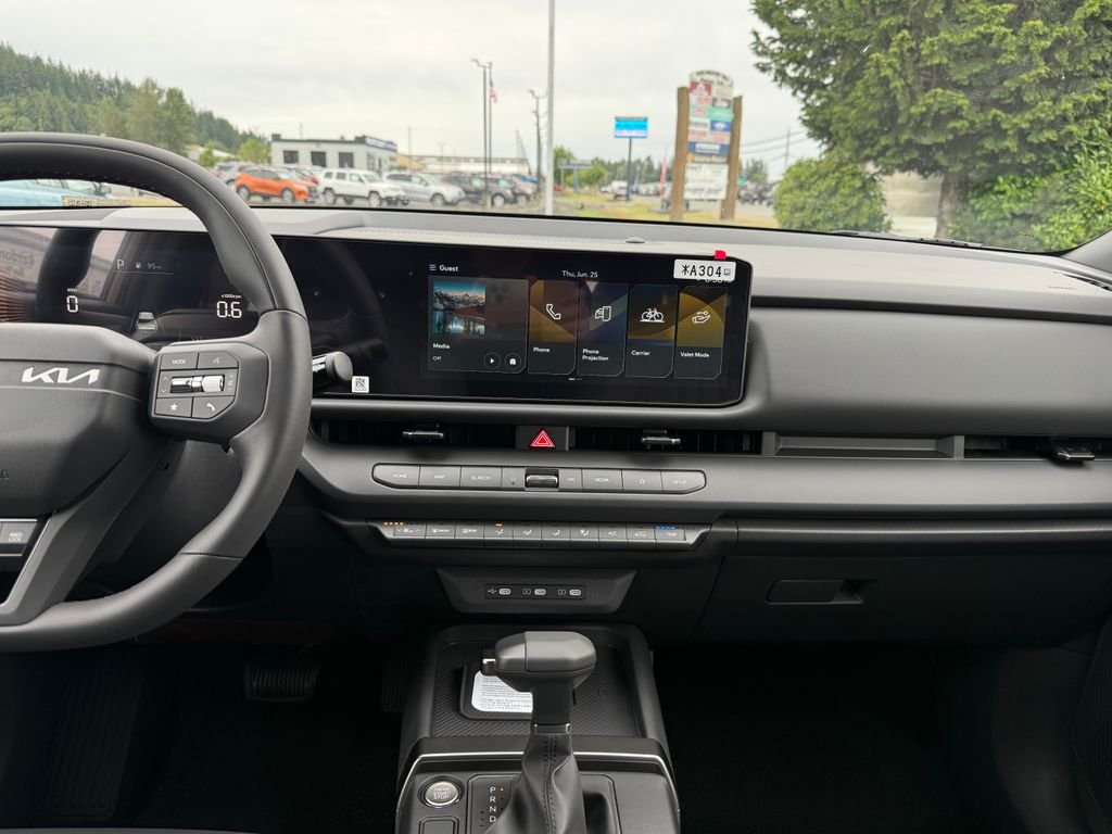 New 2027 Terrain Brown / Black Roof Kia X-Line S image 23