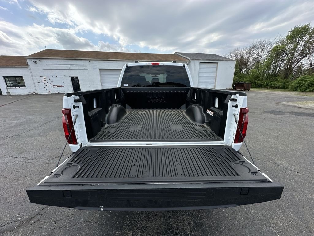 Used 2024 White Ford XLT image 15