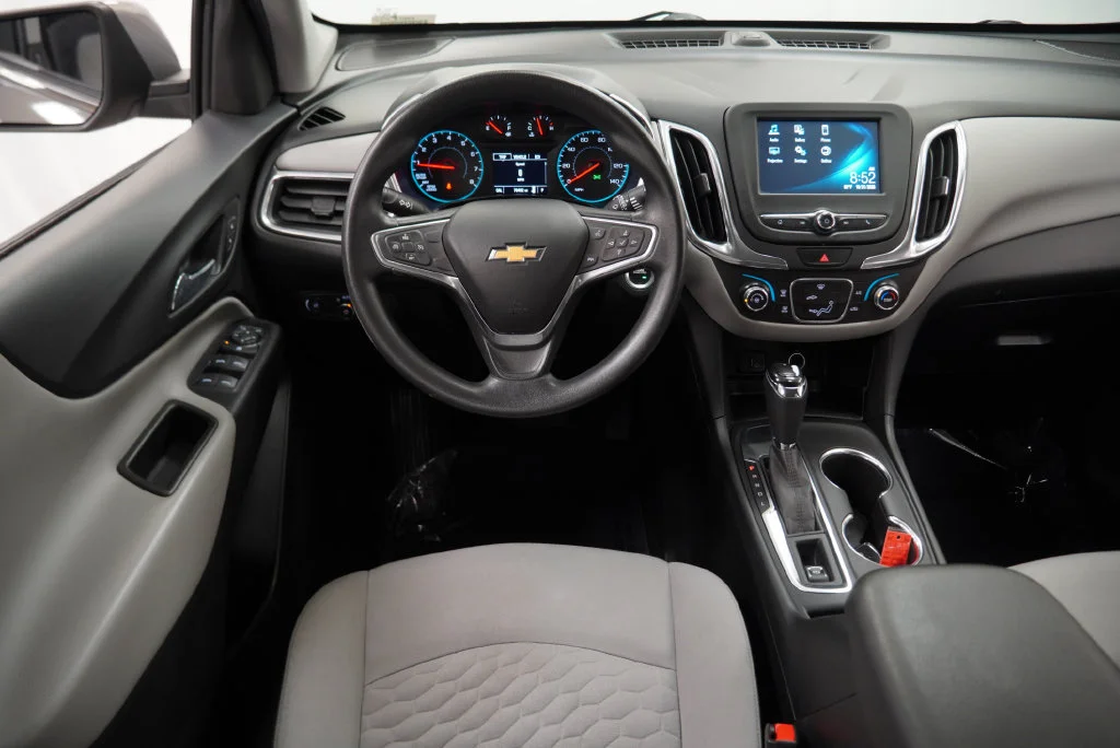 Used 2018 PEPPERDUST METALLIC Chevrolet LT image 20