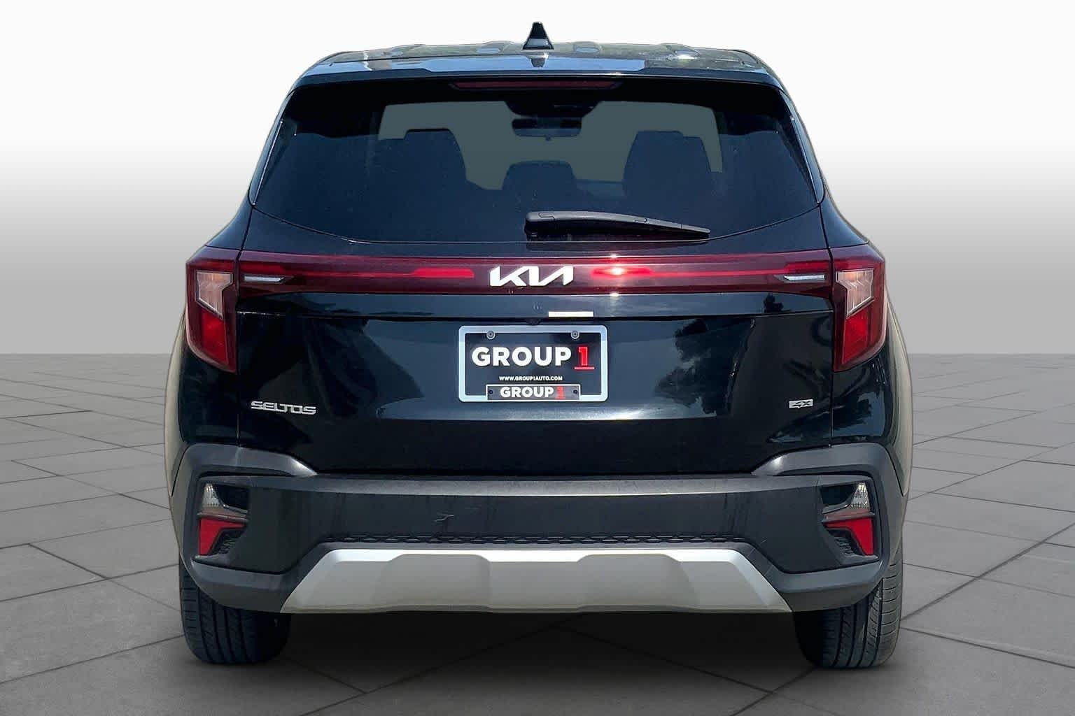 Certified Pre-Owned 2024 Kia Seltos LX