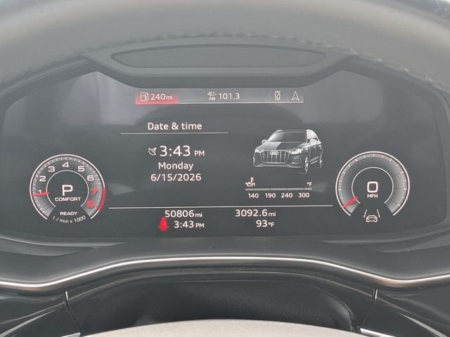 Used 2023  Audi 45 Premium image 30