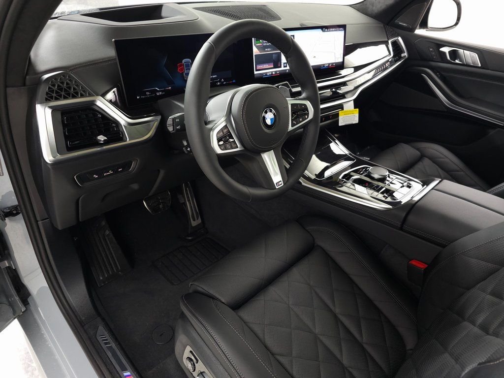 Used 2026 Gray Metallic BMW xDrive40i image 12