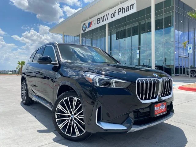 2026 BMW X1 xDrive28i's photo