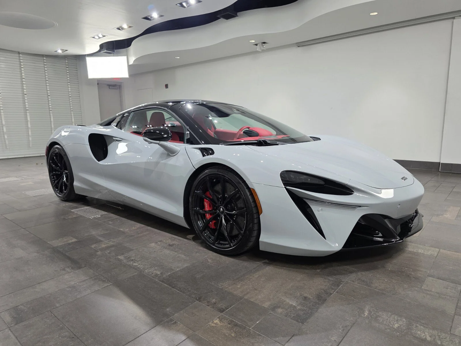 New 2026 MSO Dove Gray McLaren Spider image 25