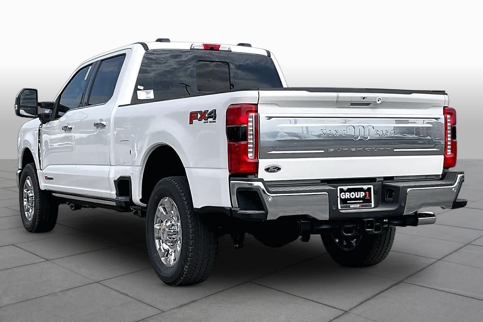 New 2026 Star White Metallic Tri-Coat Ford F-250® King Ranch® image 9