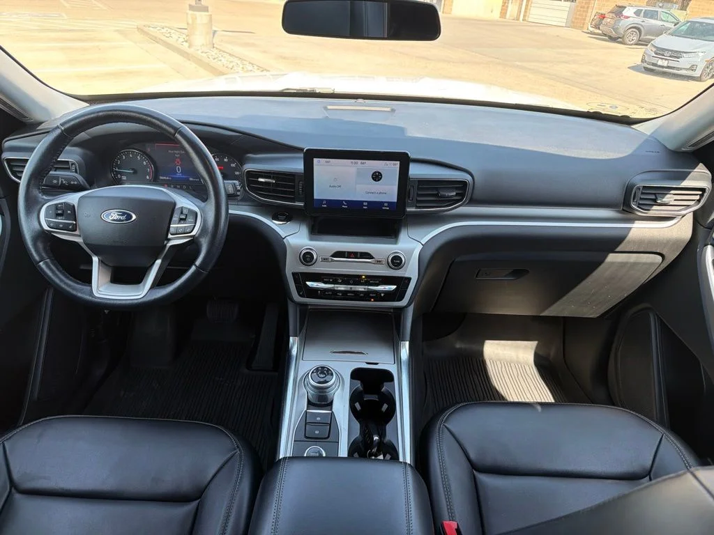 Used 2022 White Ford XLT image 21