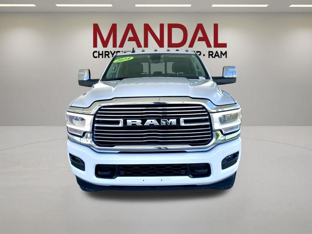 Used 2024 White Ram Laramie image 3