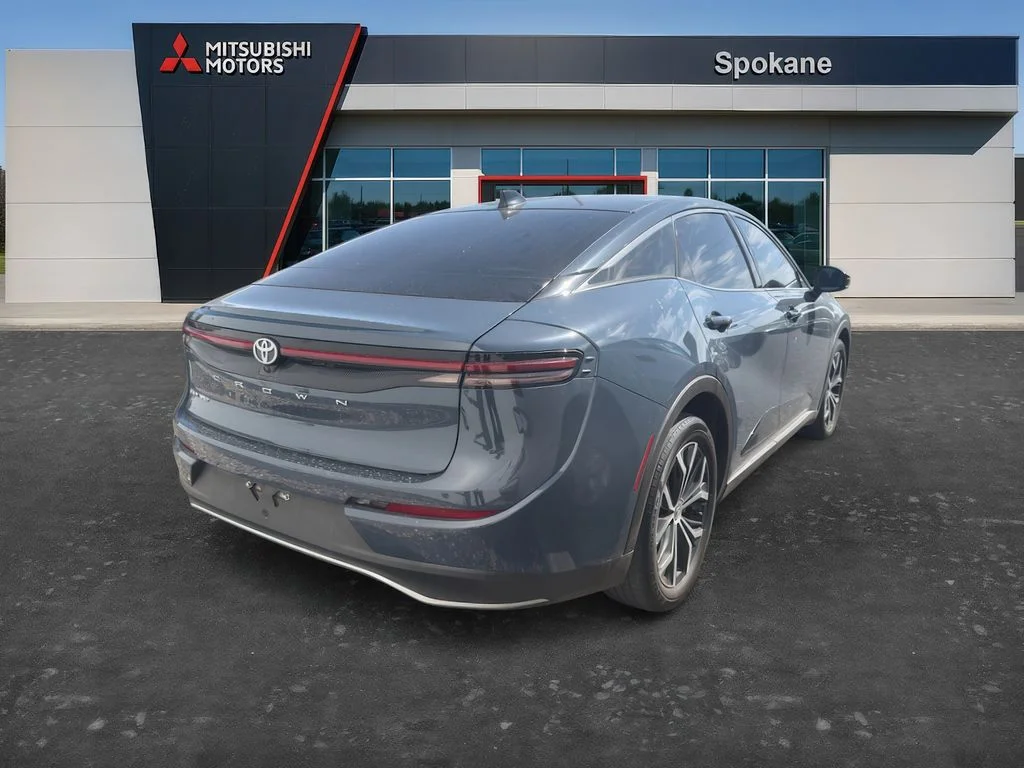 Used 2025 Storm Cloud Toyota XLE image 5