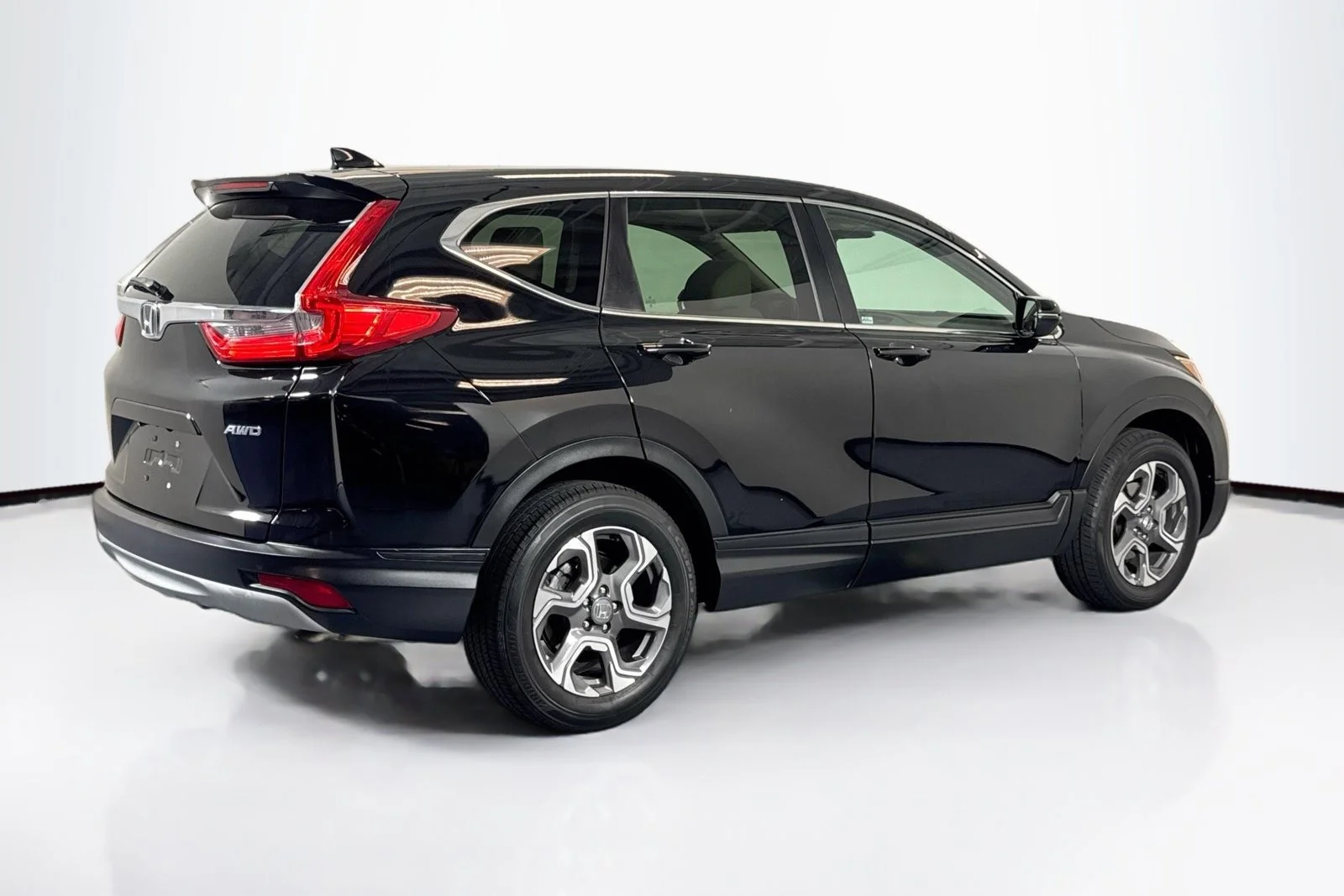 Used 2018 Black Honda EX-L image 5