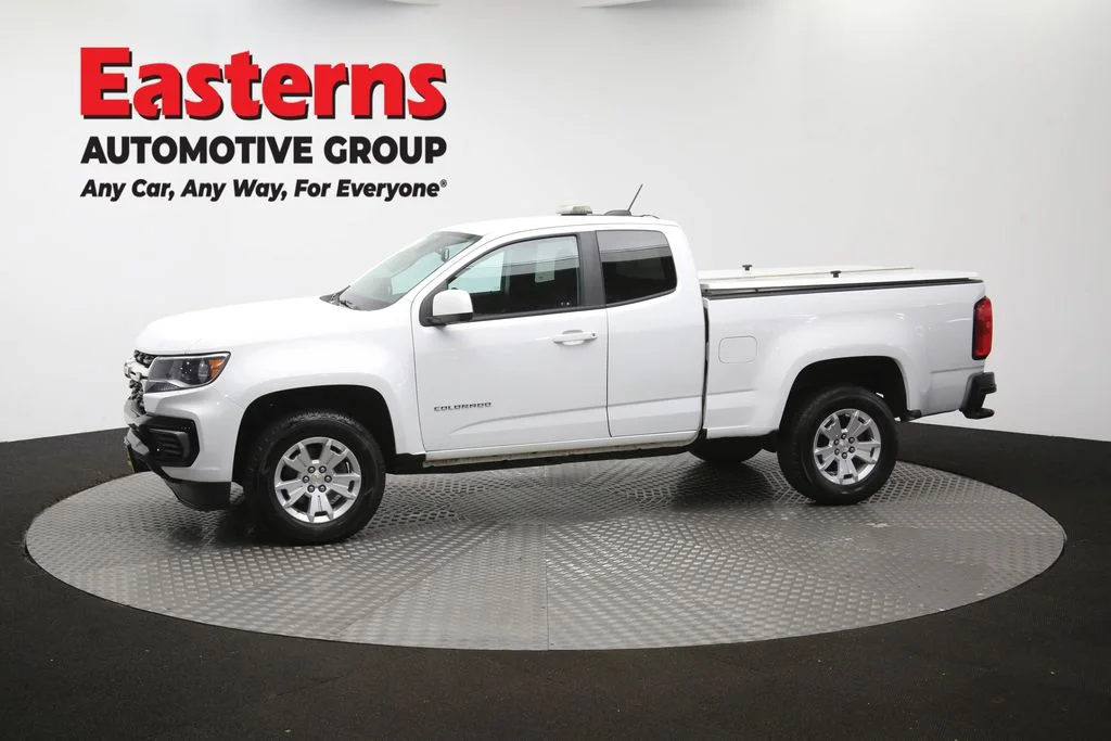 Used 2022 White Chevrolet LT image 58
