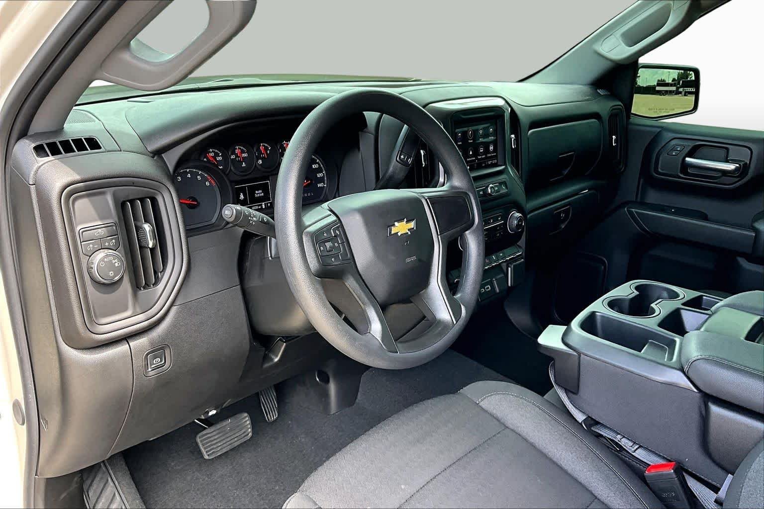 Used 2026 White Sands Chevrolet Custom image 18