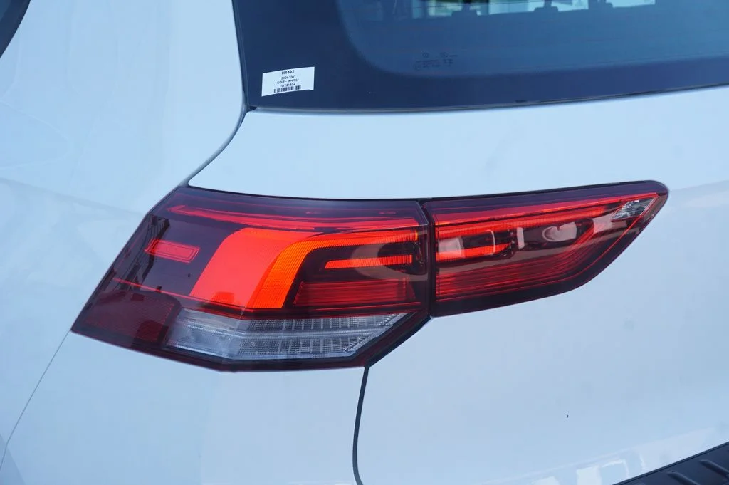 New 2026 White/off-white Volkswagen 2.0T image 37