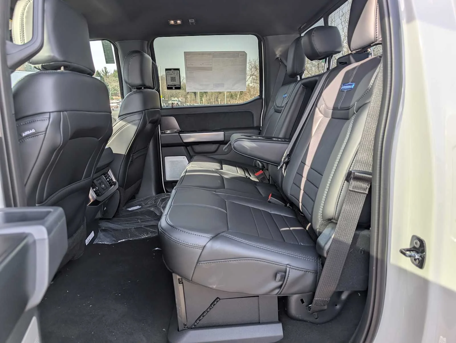 New 2026 Star White Metallic Tri-Coat Ford F-250® Platinum® image 19