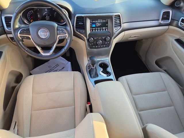 Used 2020 White Jeep Laredo E image 8