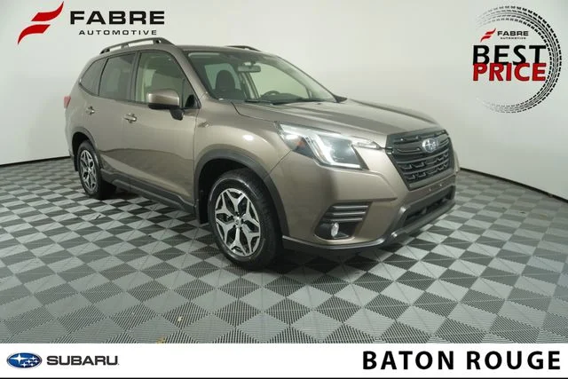 2023 Subaru Forester Premium's photo