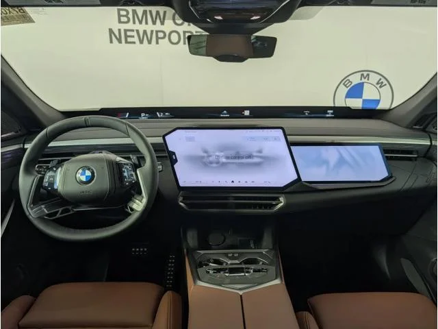 New 2027 Space Silver Metallic BMW  image 18