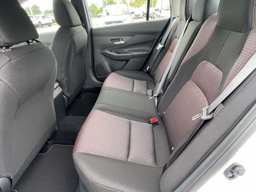 New 2026 Aspen White TriCoat / Super Black Two-tone Nissan SR image 10