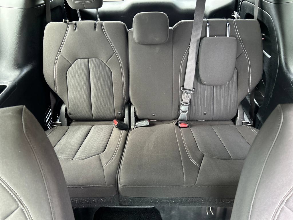 2020 Chrysler Pacifica Touring - Photo 16