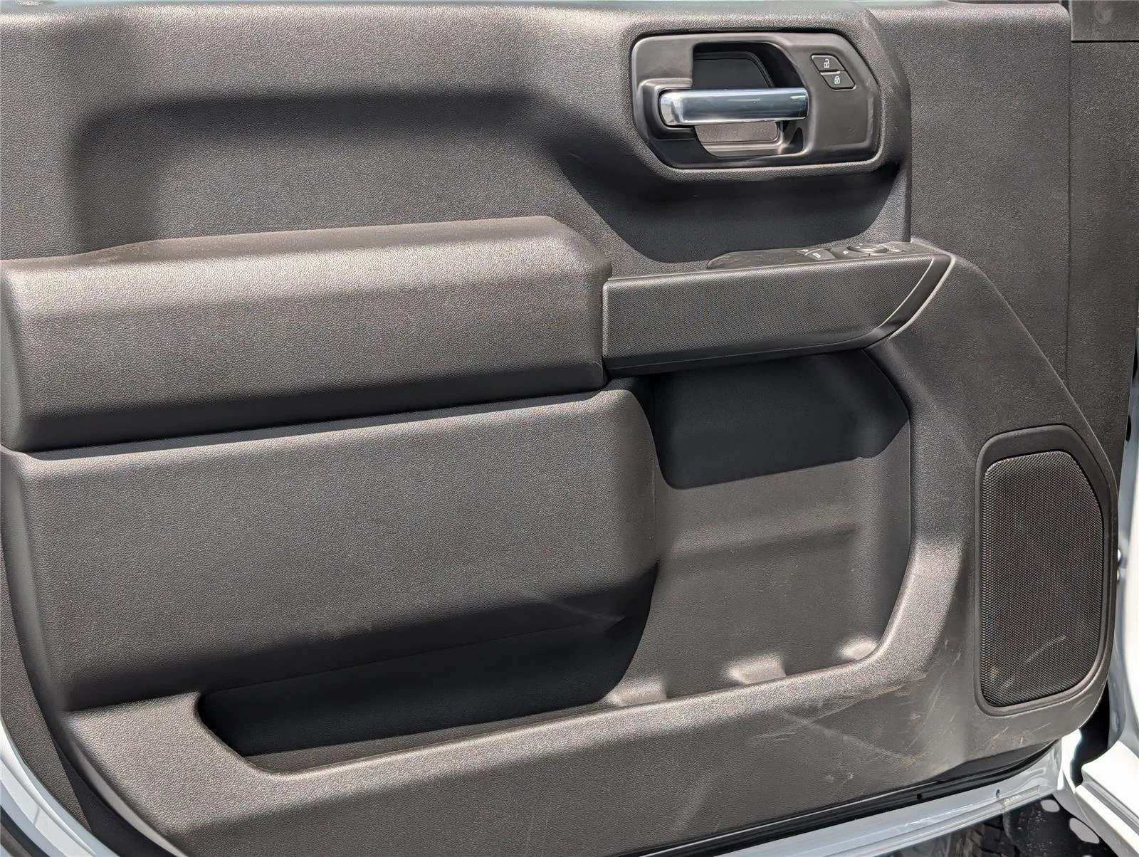 New 2026 Summit White GMC Pro DRW image 28