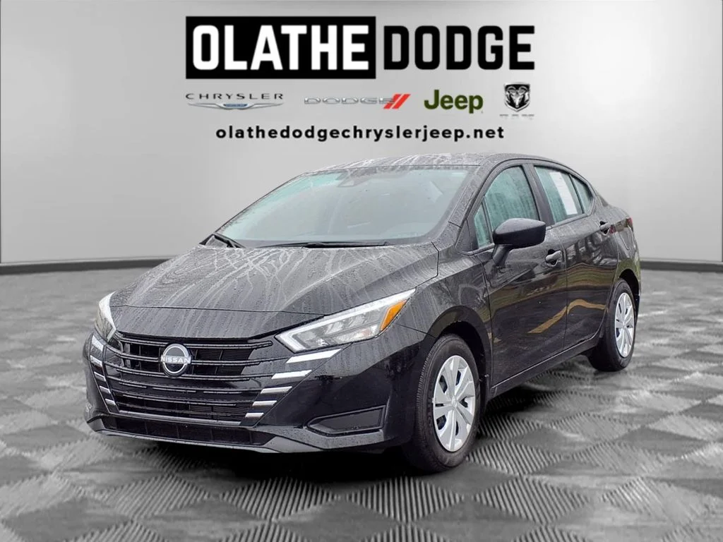 2025 Nissan Versa Sedan S