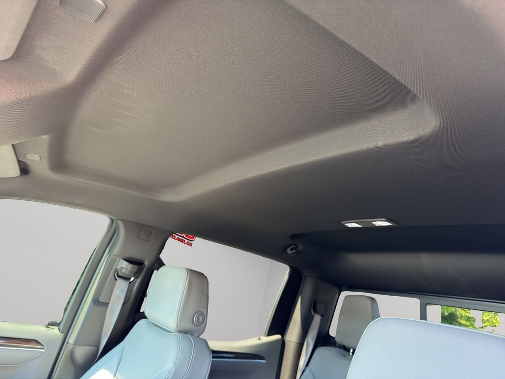 Used 2025 Radiant Red Tintcoat Chevrolet RST image 5