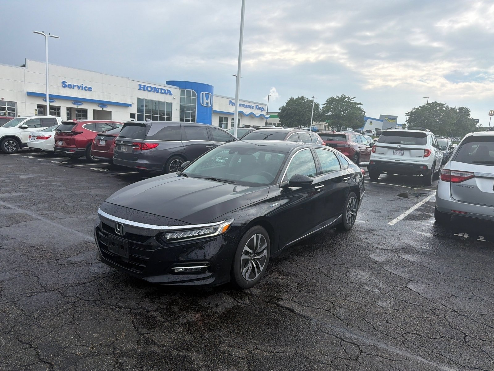 Used 2019 Crystal Black Pearl Honda Touring image 5