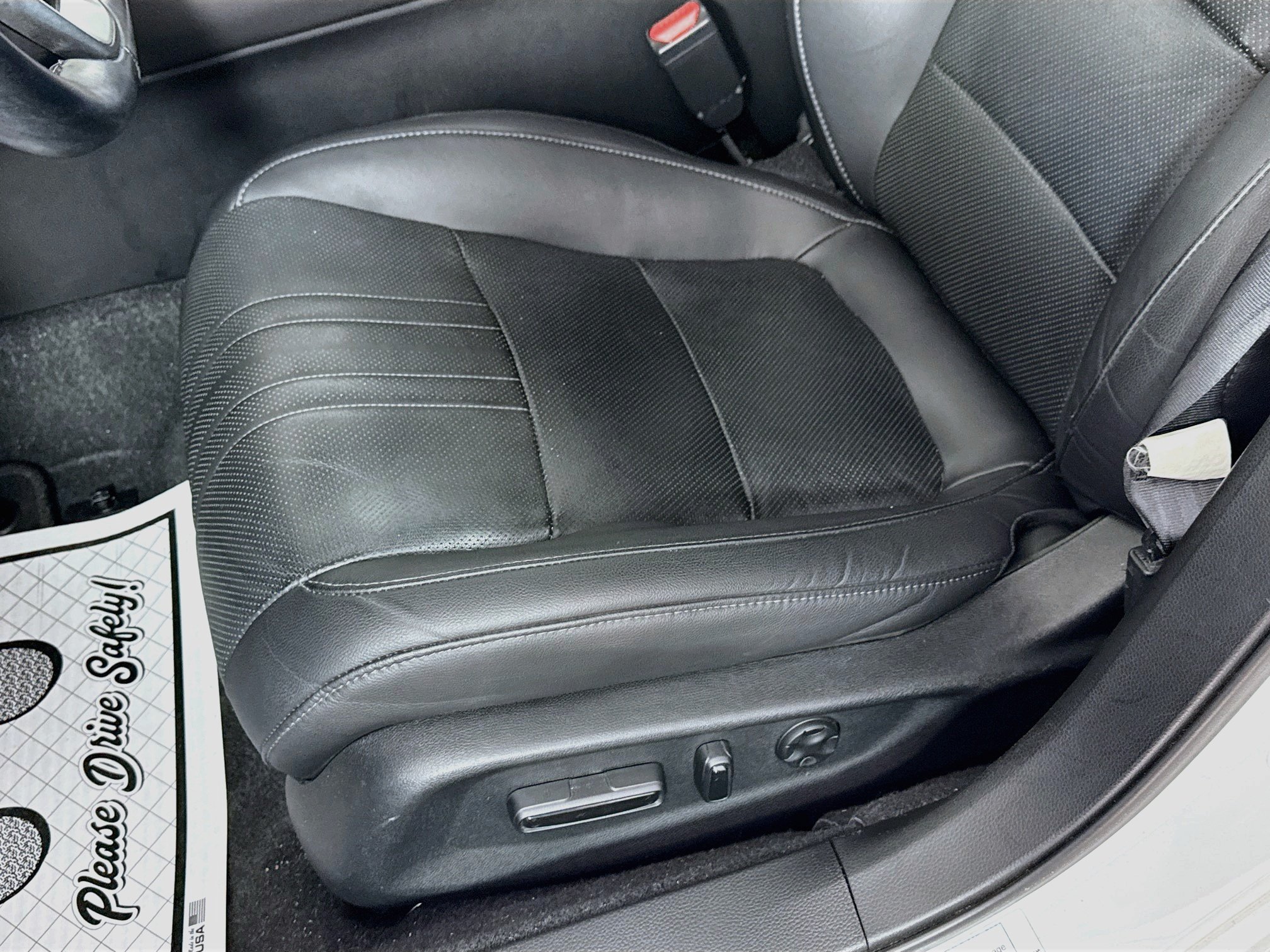 Used 2021 Platinum White Pearl Honda Touring image 19