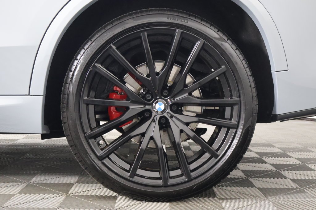 Certified Used 2026 Brooklyn Grey Metallic BMW xDrive40i image 16