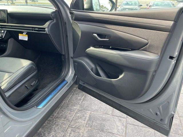 2025 Hyundai Tucson Limited - Photo 20