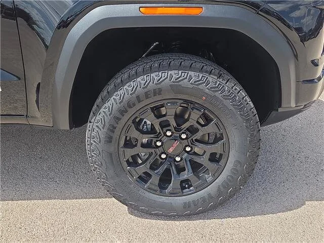 New 2026 Onyx Black GMC Elevation image 8