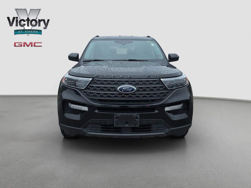 Used 2021 Ford Explorer XLT with VIN 1FMSK8DH5MGB70512 for sale in Kansas City