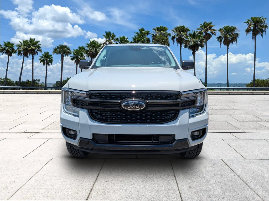 New 2026 Avalanche Ford XLT image 2