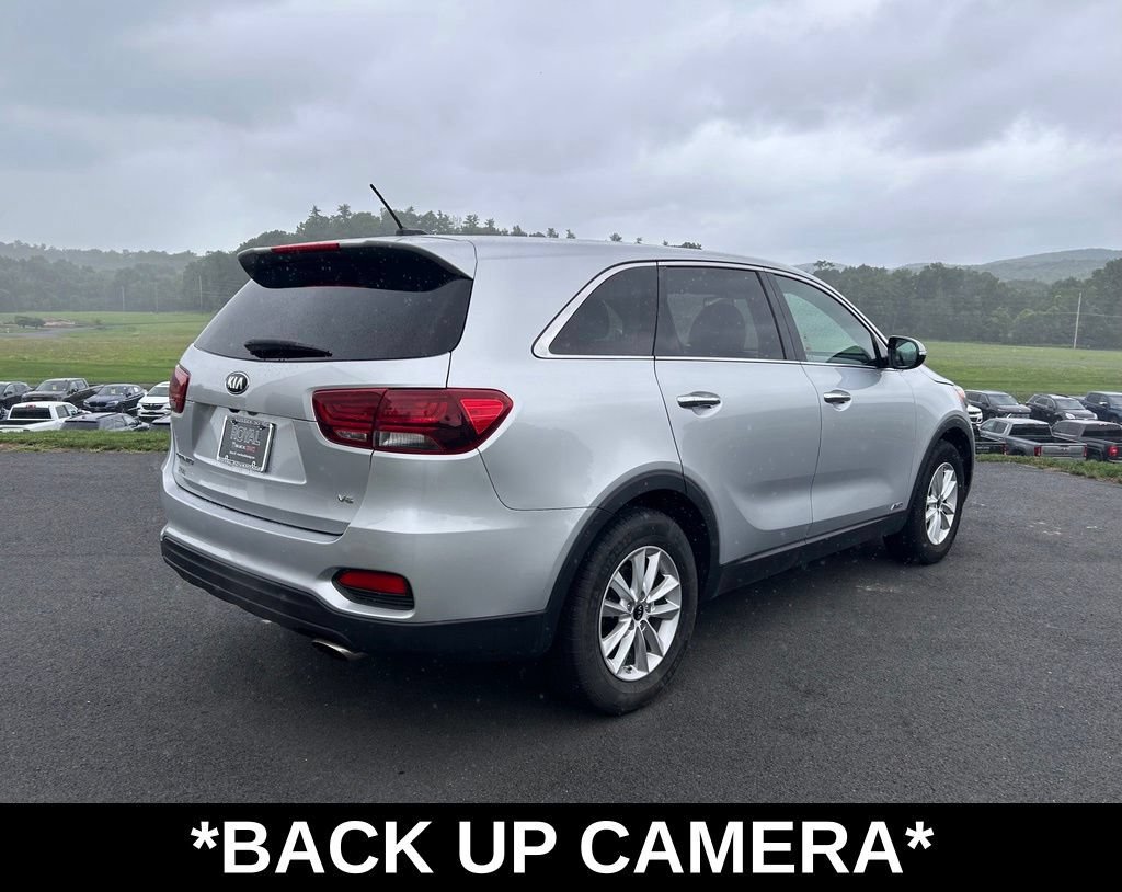 Used 2019 Silver Kia 3.3L LX image 9