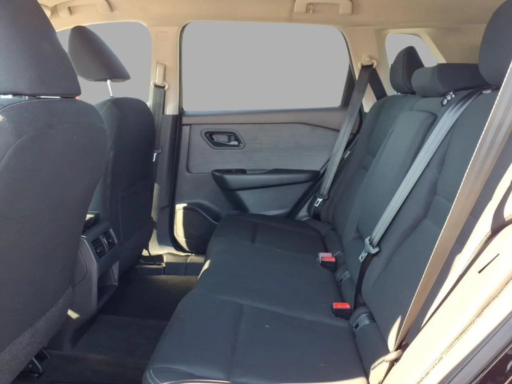 Used 2023 Black Nissan S image 9