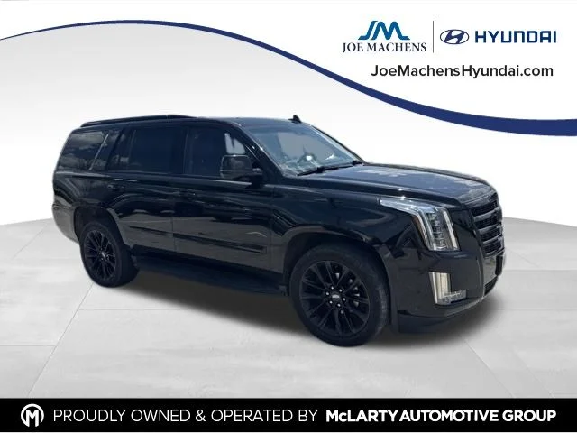 Used 2019 Black Cadillac Luxury image 4