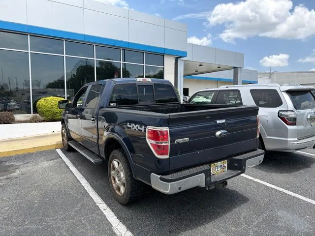 Used 2013 Blue Ford Lariat image 4