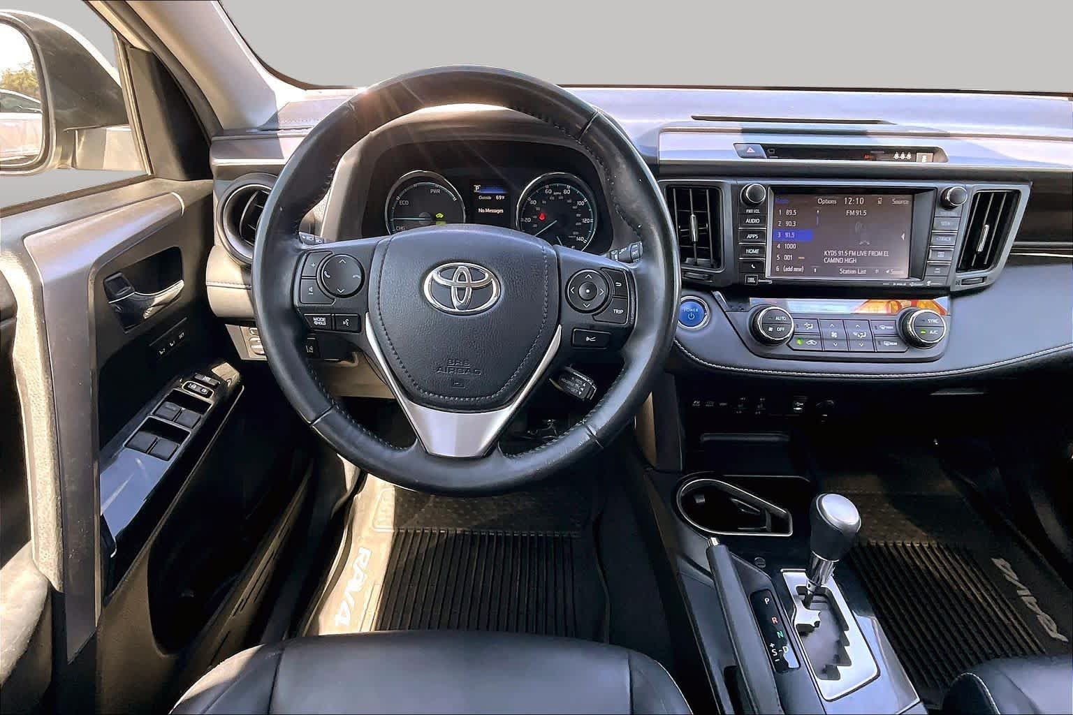 Used 2018 Blizzard Pearl Toyota Hybrid Limited image 5