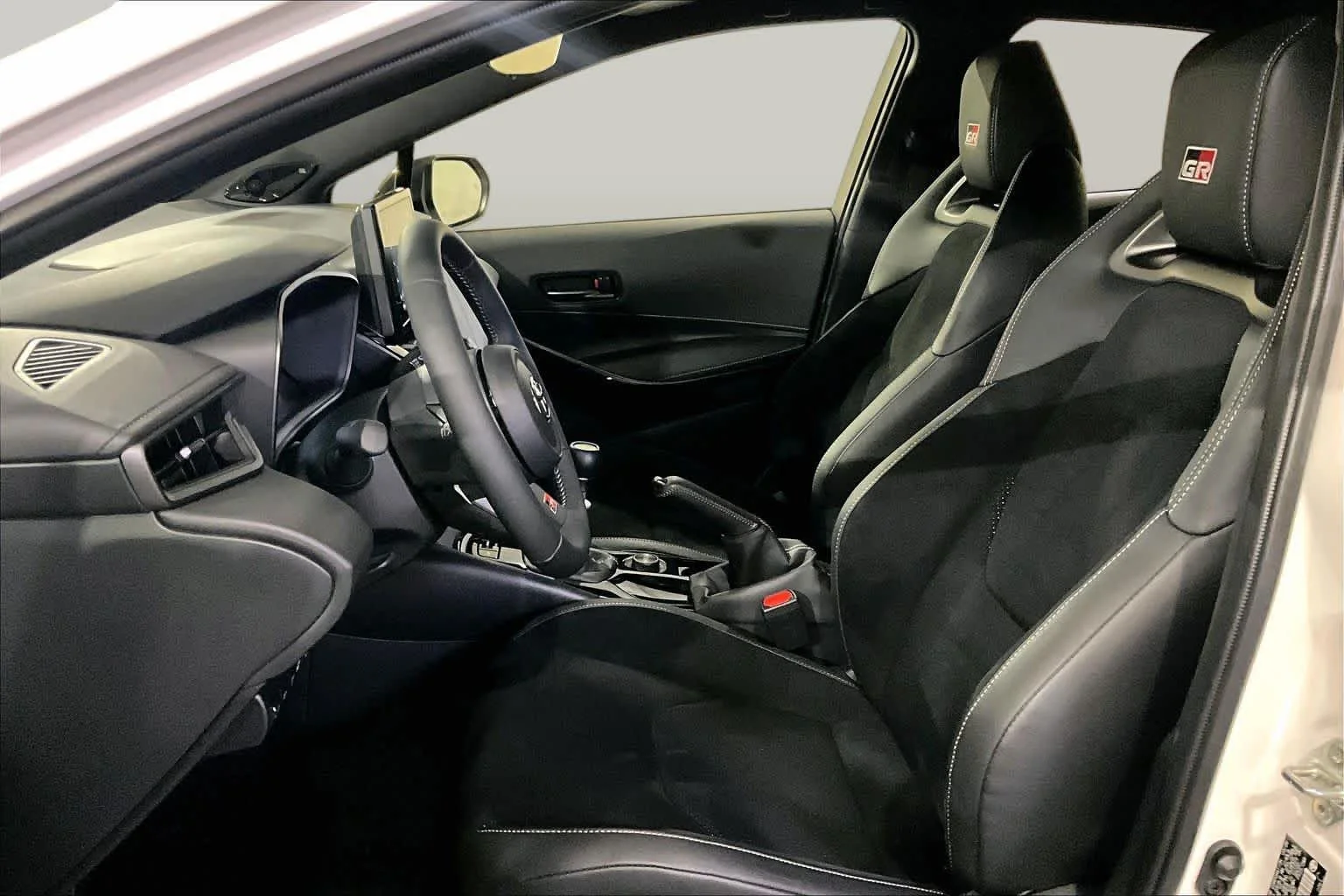 Used 2025 Ice Cap Toyota Premium image 9