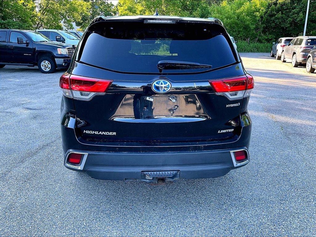 Used 2019 Midnight Black Metallic Toyota Limited Platinum image 10
