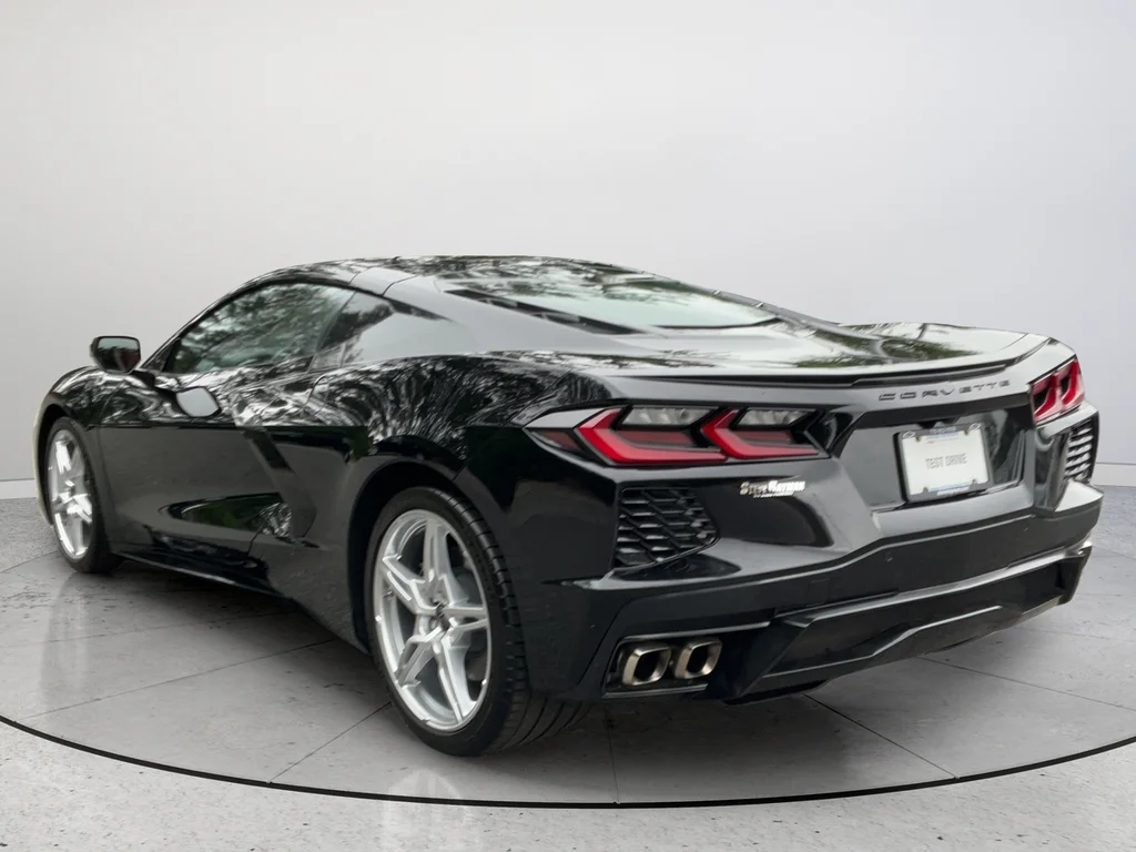 Used 2020 Black Chevrolet Stingray image 9