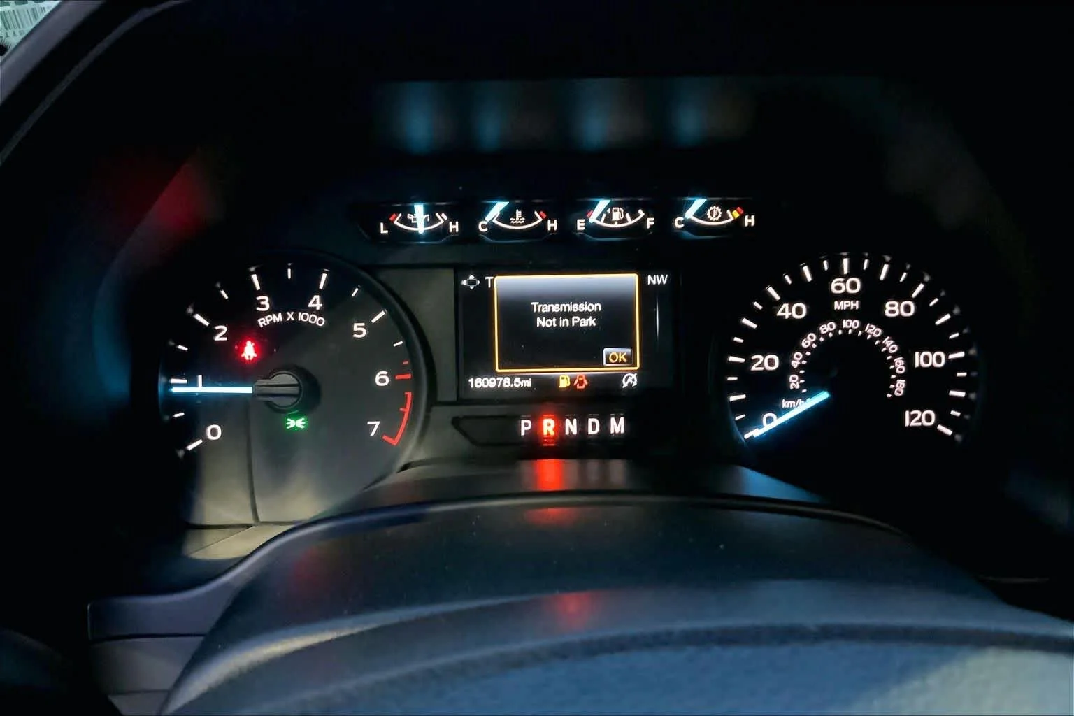 Used 2020 Magnetic Metallic Ford XL image 24