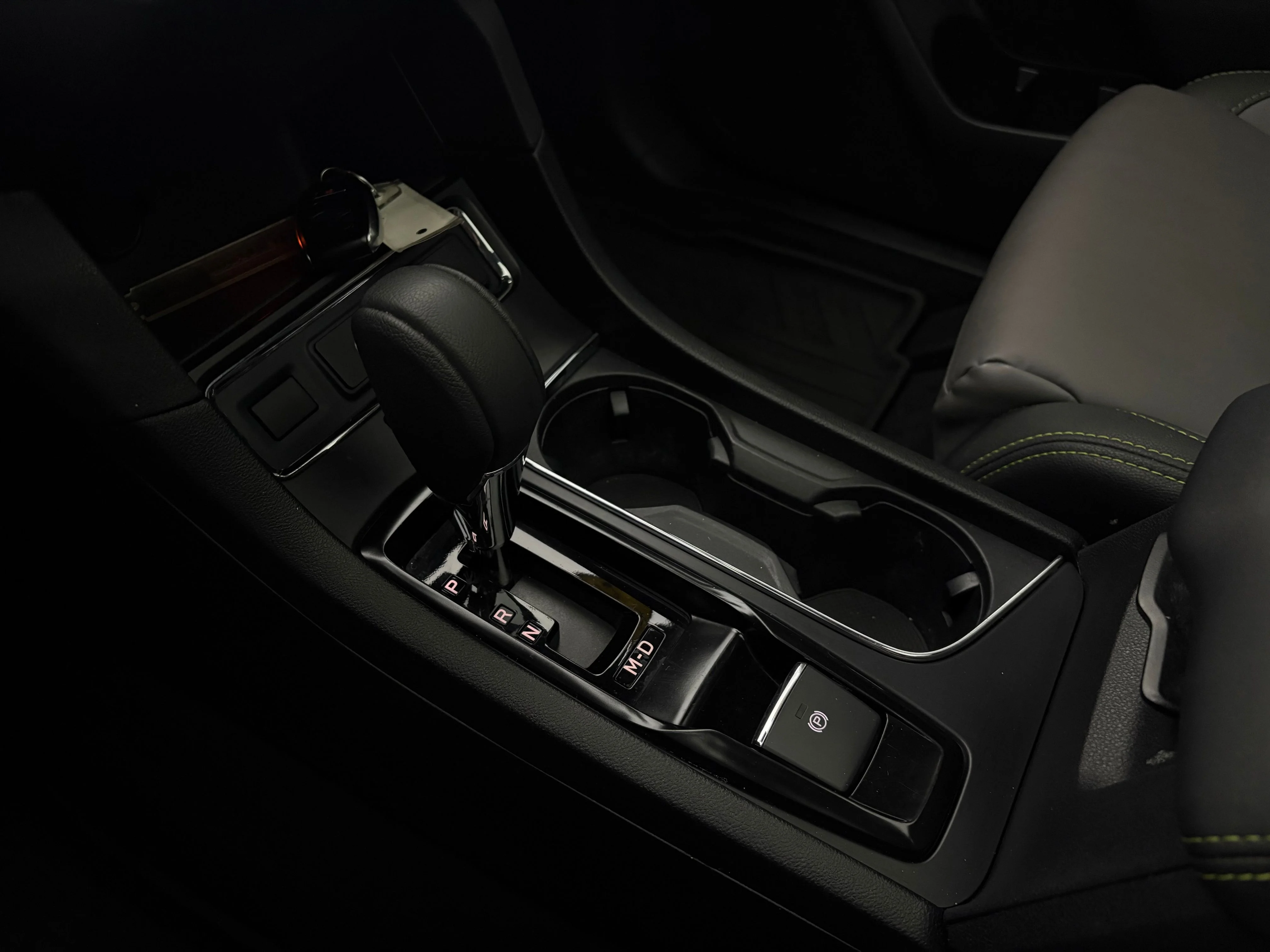 Used 2025 Crystal Black Silica Subaru Onyx Edition image 29