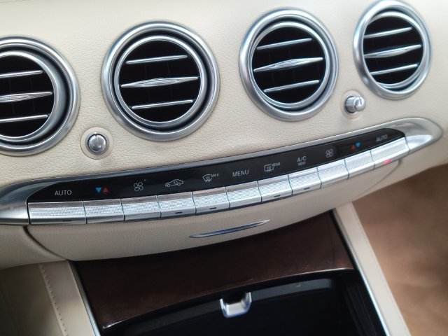 Used 2015 Black Mercedes-Benz S 550 image 18