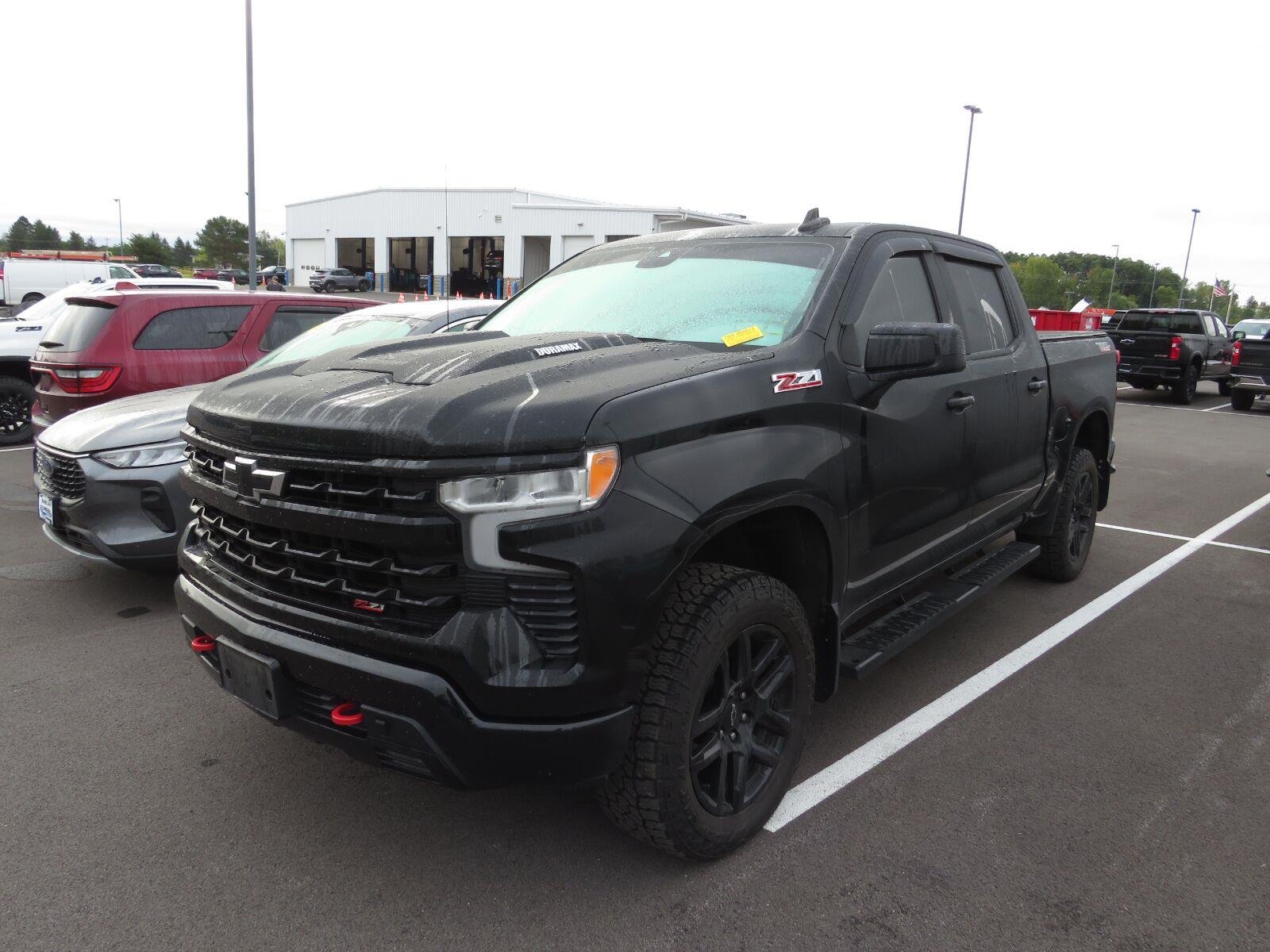 Used 2025 Black Chevrolet LT Trail Boss image 11