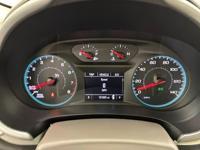 Used 2022 Gray Chevrolet LT image 25