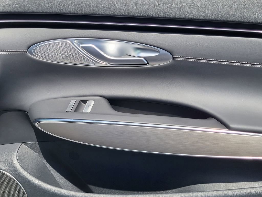 New 2026 Silver Genesis 2.5T SELECT image 14